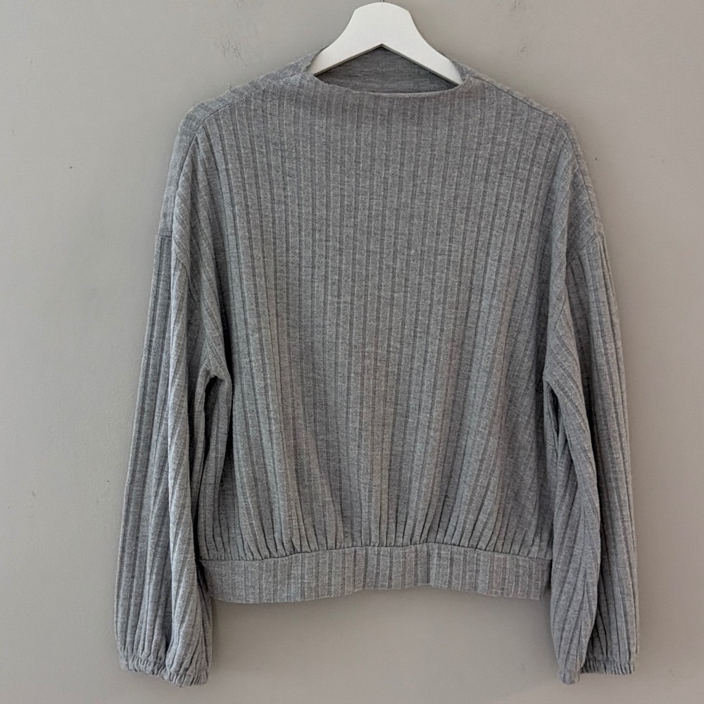 Chaser‎ Women Medium Heather Gray Ribbed Mock Neck Banded Hem Top